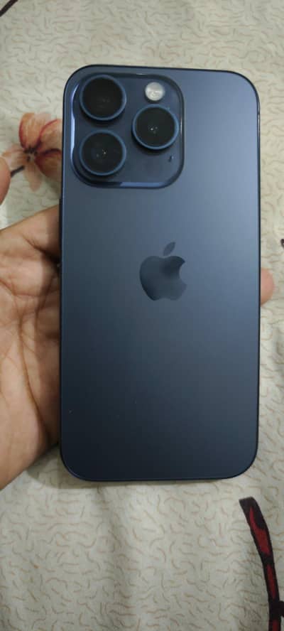 Iphone 15 pro 256gb Non pta 96 health