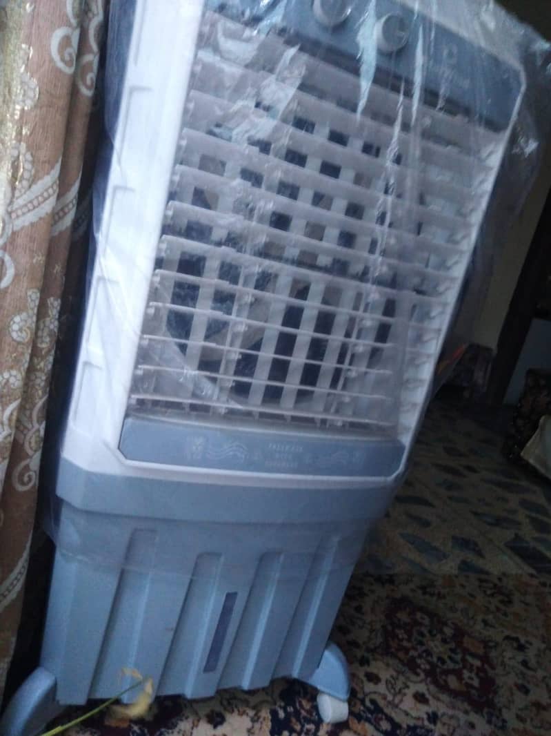 AC DC cooler 5