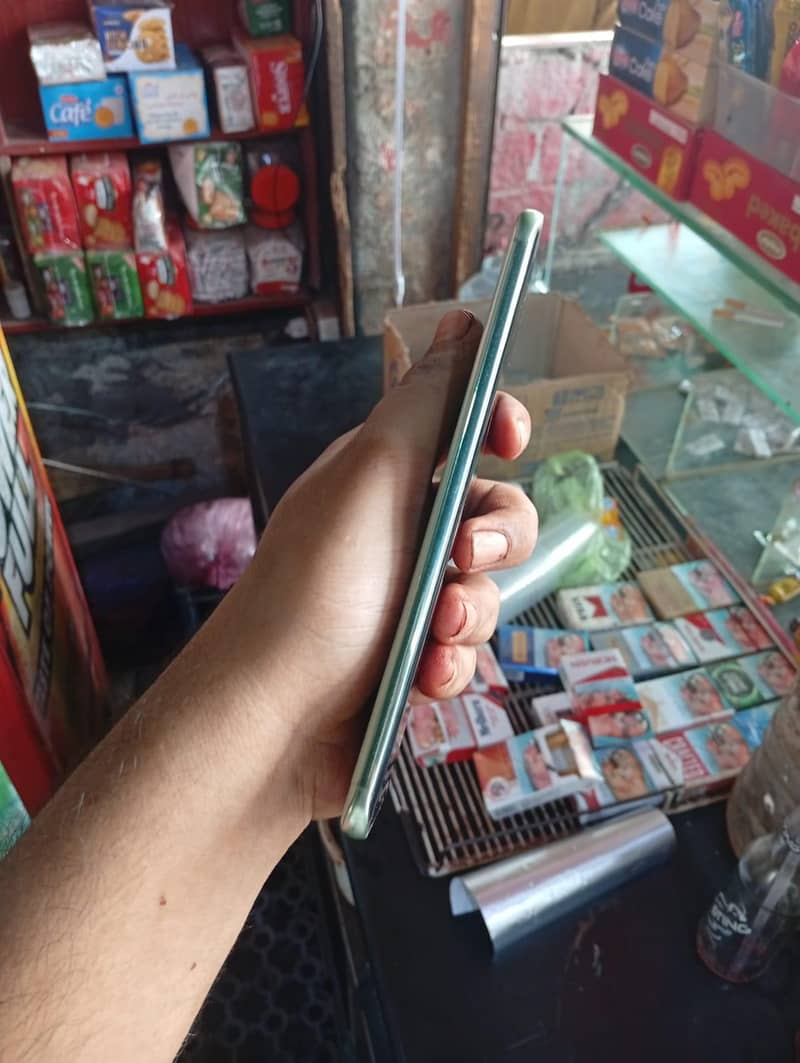 Tecno spark 40pro plus 5