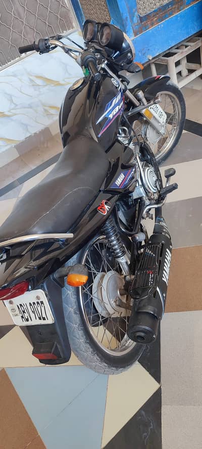 Yamaha YB125Z is up for sale