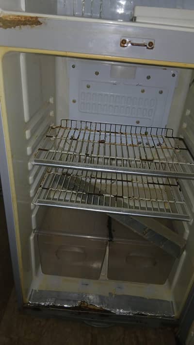 Orient refrigerator