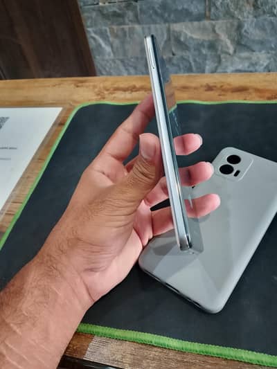 moto G73 5G 8/256