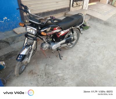 cd70 2025 model black