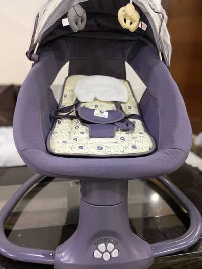 Baby Swing, baby coat Mestela brand new baby swing carrier