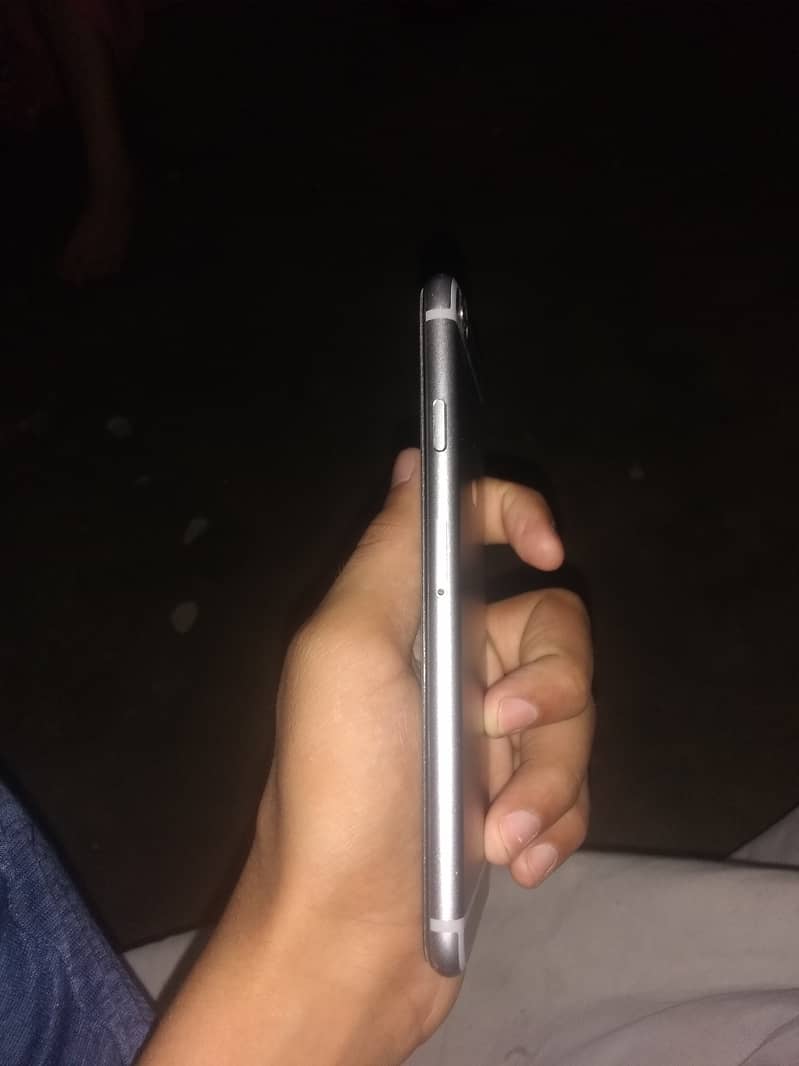 Apple iPhone 6 1