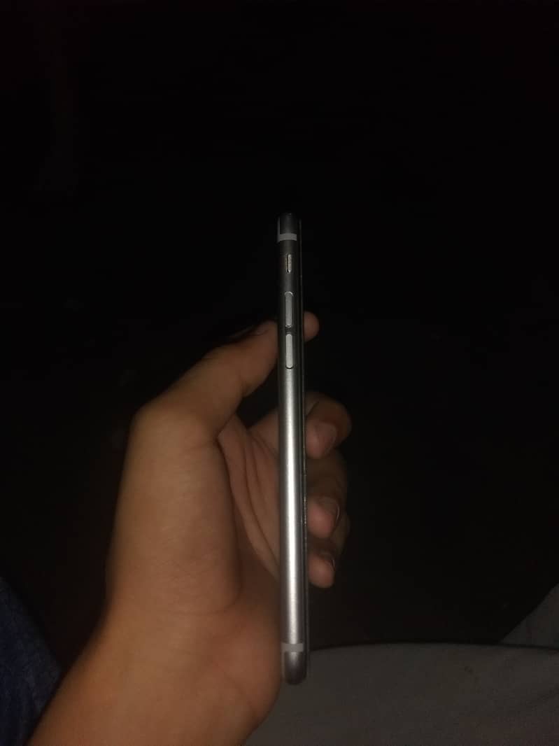 Apple iPhone 6 2