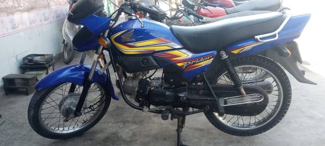 Honda pridor