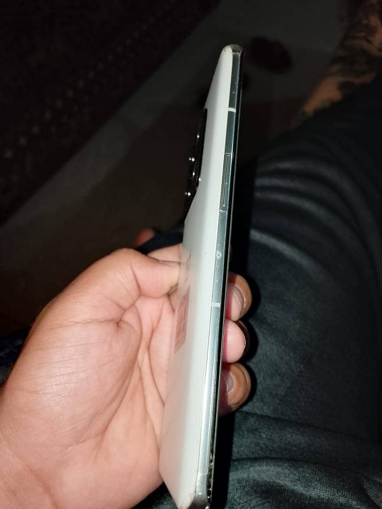 One Plus 10 Pro 3