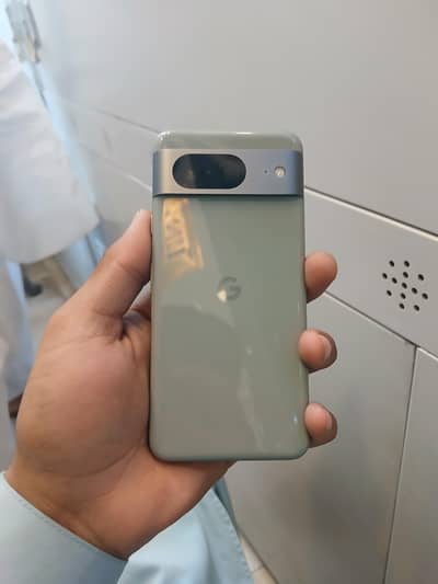 Google  pixel 8 official pta approved  with original charger