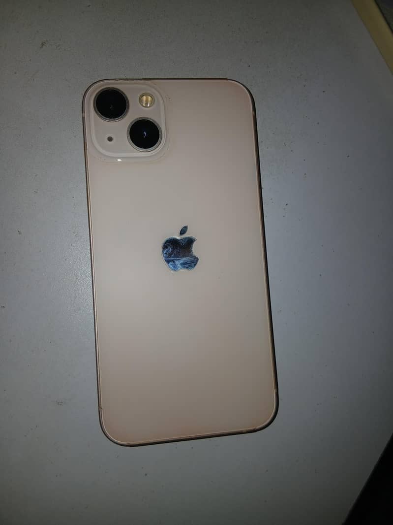 IPhone 13 3