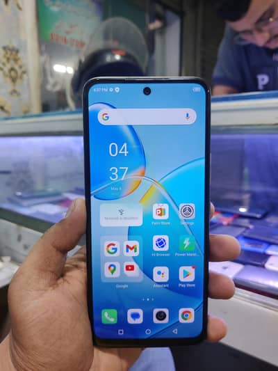 infinix hot 12 play 4GB ram 64GB mamry 6000 MAH battry