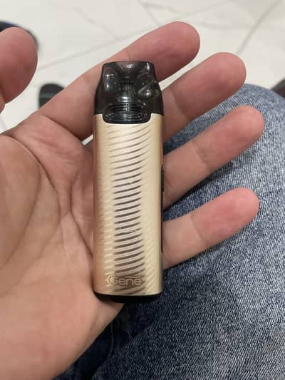 Uwell Caliburn Explorer Pod +VOOPOO V. THRU PRO 25W POD 900mAh+ liquid