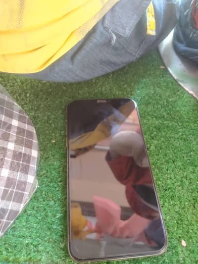 iphone xs all okey