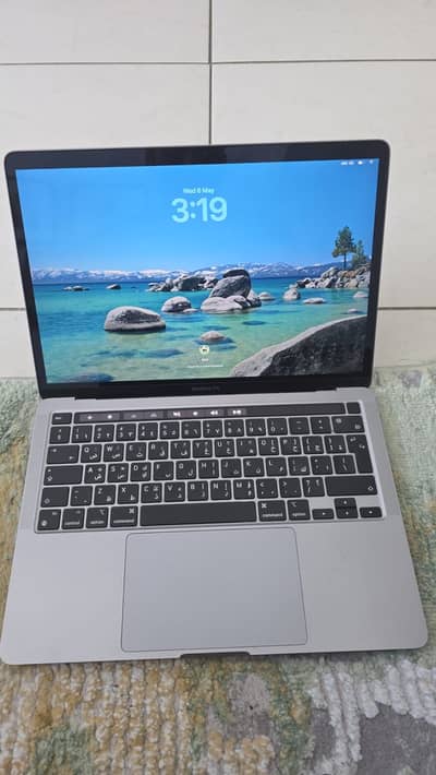 Macbook Pro M2 13.3 in