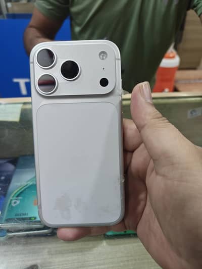 i phone 17 pro
