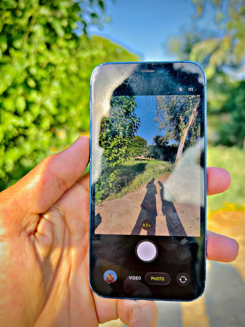 iphone 12 mini 6