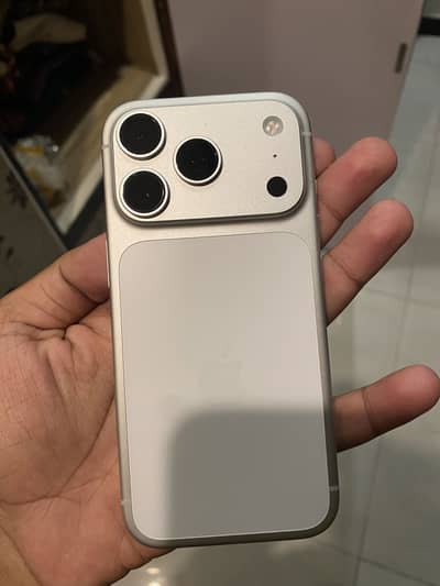 iphone 17 pro jv silver