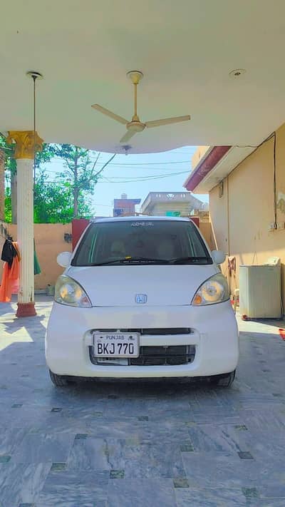 Honda life 2007/2013 like brand new