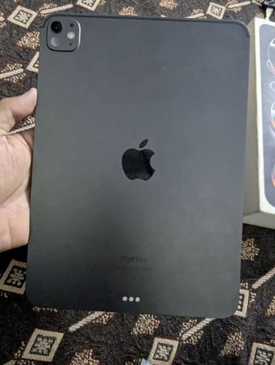 iPad pro M4 11 inches