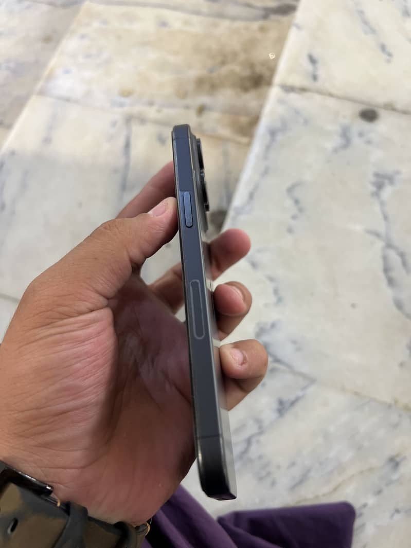 15 pro max 5