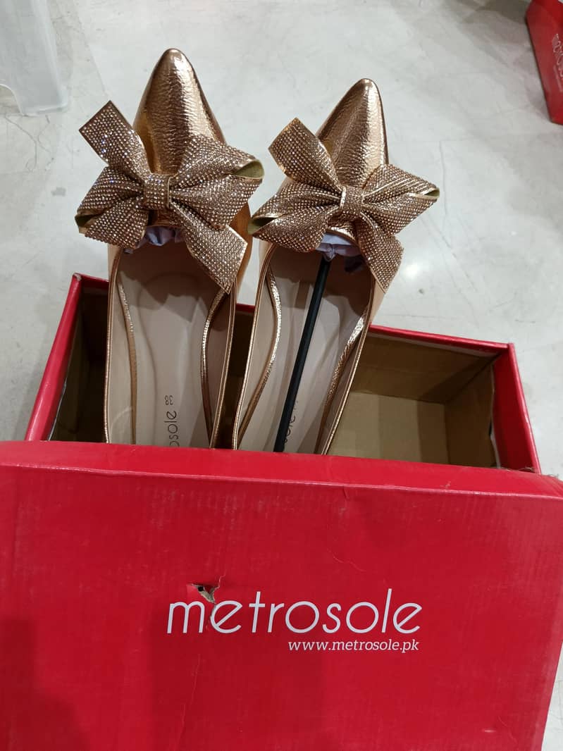 Heels 0