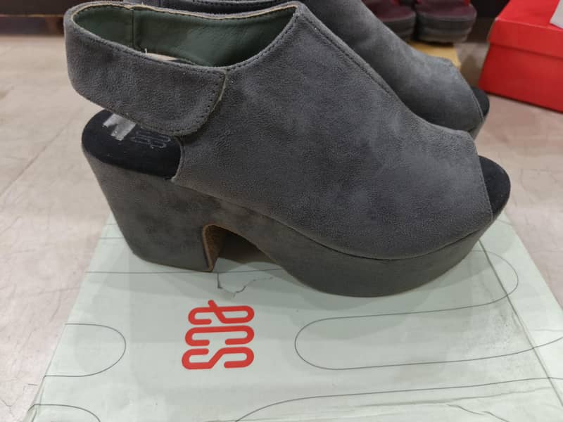 Heels 4