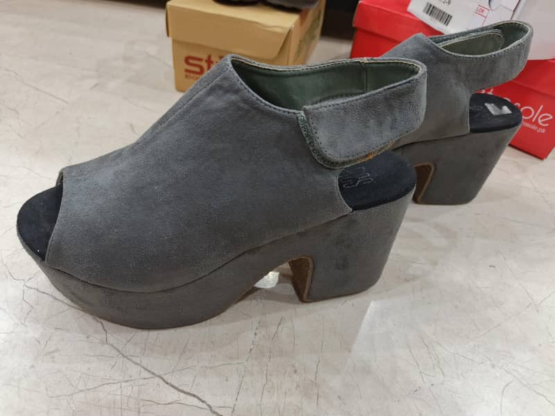 Heels 7