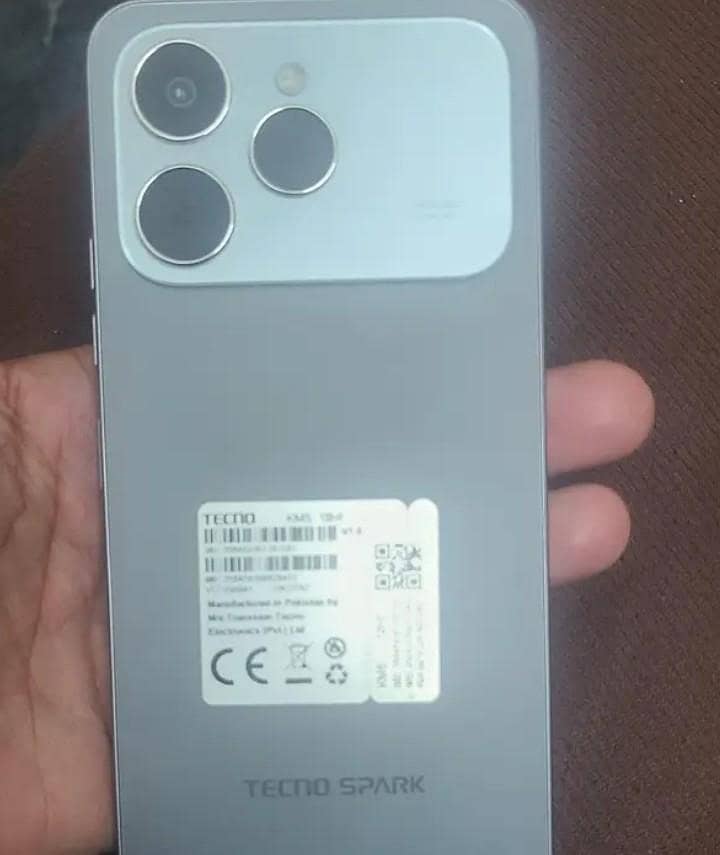 Tecno spark 40 3
