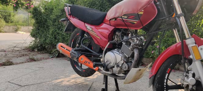 Yamaha YB 125Z DX with Alloy rims