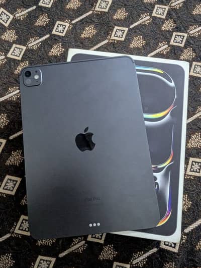 iPad pro M4 11 inches