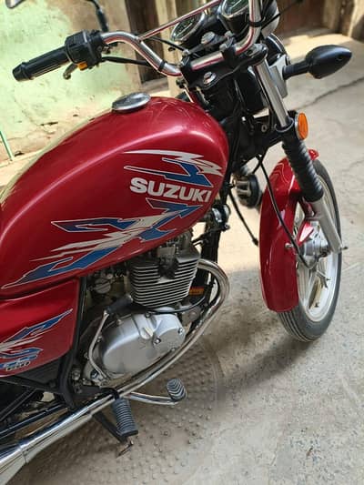 Suzuki GS 150SE