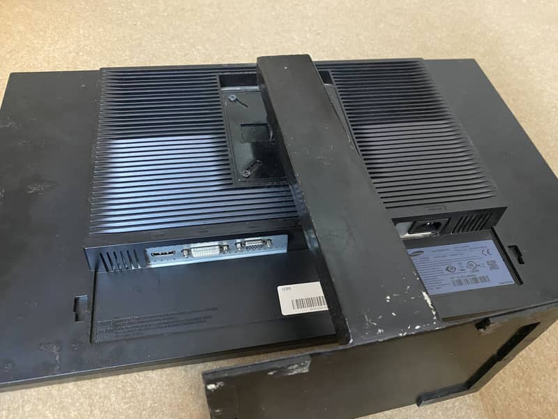 Monitor 1