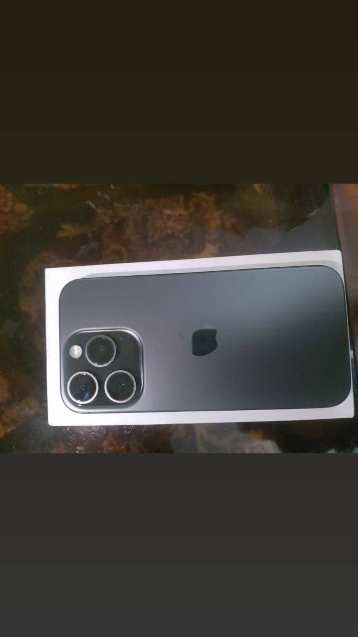 iPhone 15 pro 8