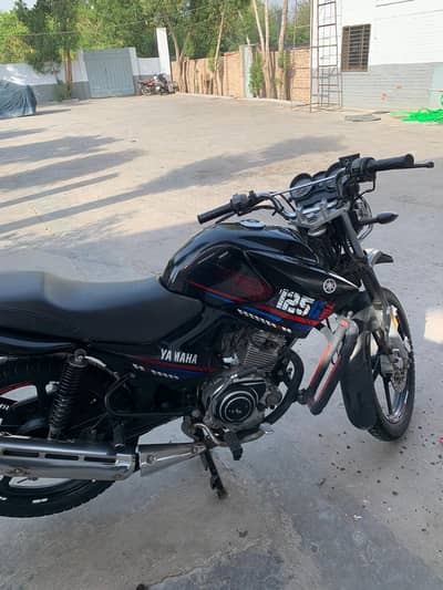 Yamaha YBRG