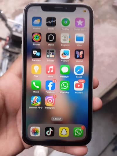 XR Face id truetone on