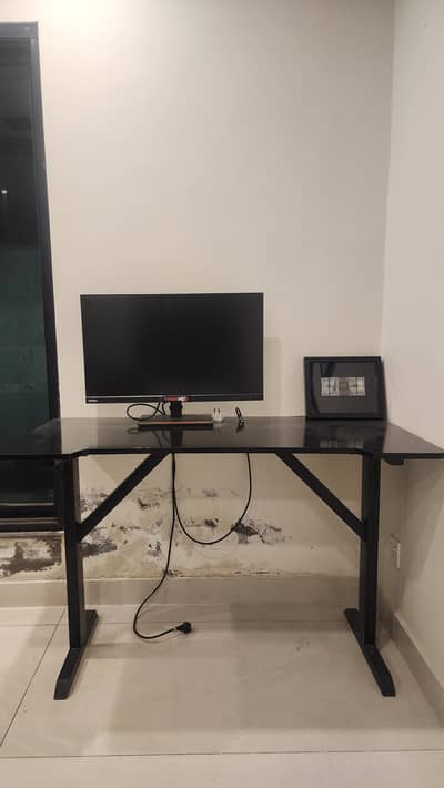 Computer and Study Table in Mat Black
