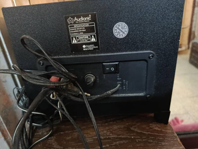 Audionic Speakers 2