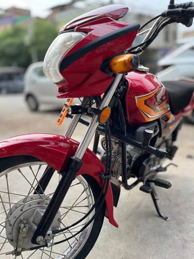 Honda pridor 100cc call and Whatsapp num 0-3-1-2-1-7-3-1-3-1-6