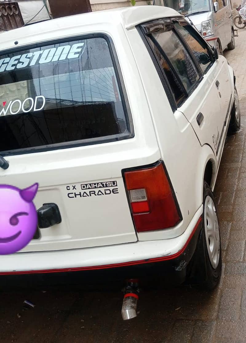 Car D charade 2