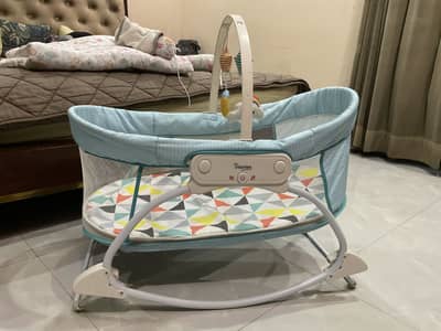 Baby Bassinet Like New – Urgent Sale – Lahore