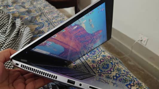 Hp 440 G4 i5, 7th Gen.  8 Gb ram ,128 Gb M2 SSD