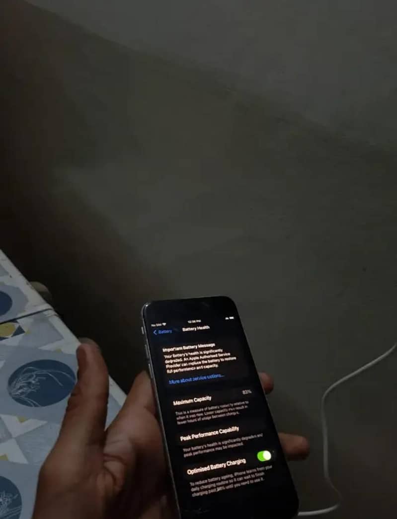 iPhone 6s Read description 4