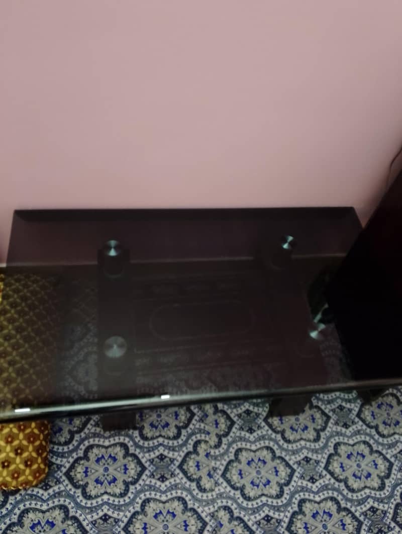 COFFEE TABLE 1