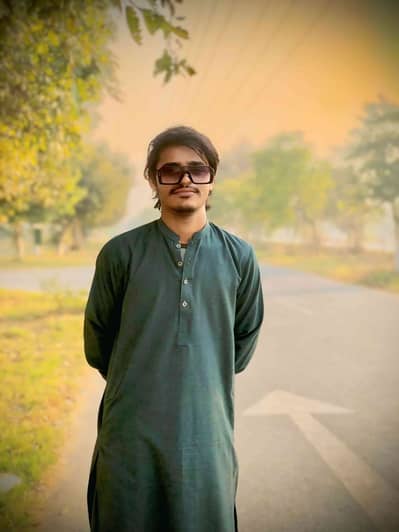 Yousaf khan 