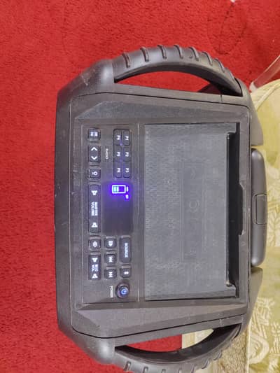 Bluetooth powered speaker USA Brand ECOXGEAR 100 watts