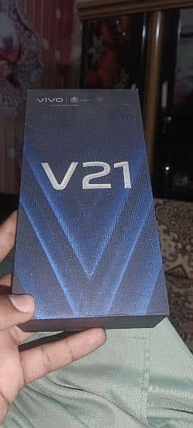 Vivo V21 full box with original charger