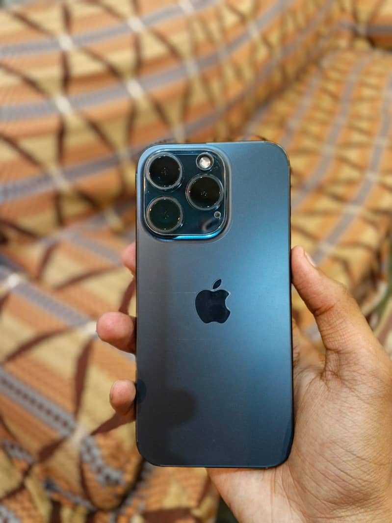 Iphone 15 pro 0