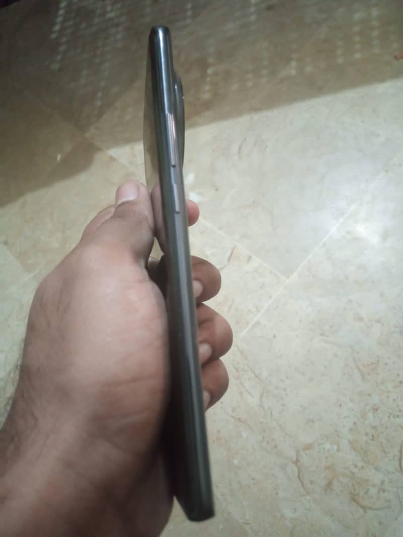 Condition 10/10 3