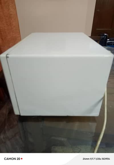 Dawlance Microwave