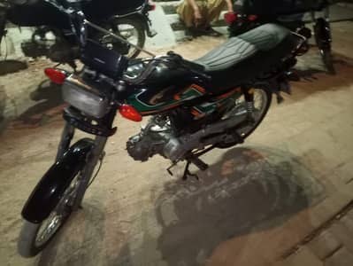 engine ok he bilkul saf bike he